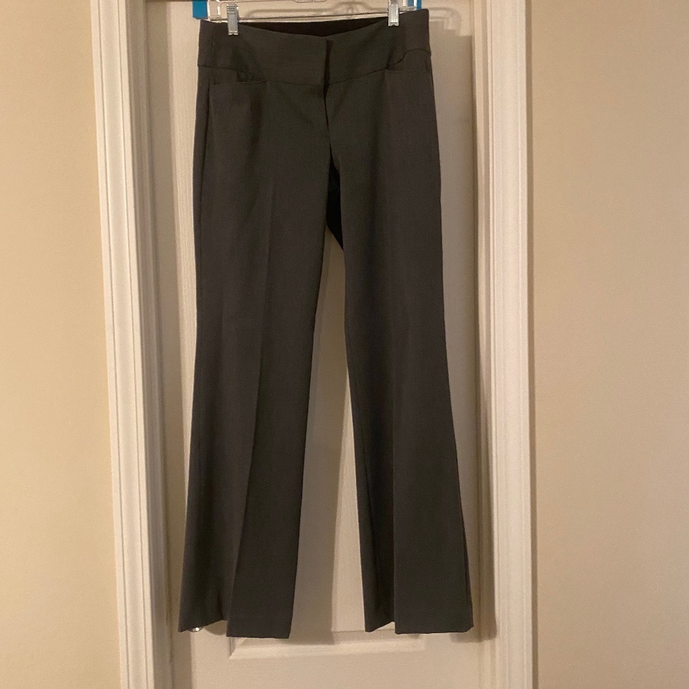Express women’s Editor boot cut dress pants Heather grey sz 6R